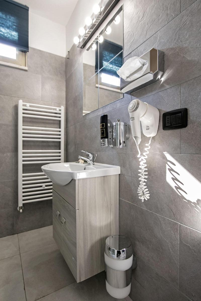 Noah Suite Hotel - Oda