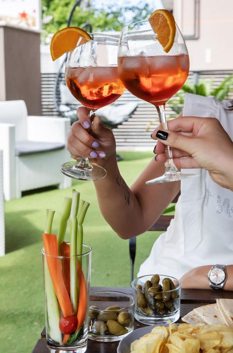Noah Suite Hotel - Restoran