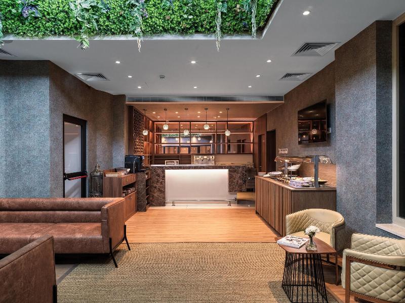 Leonardo Boutique Hotel Larnaca - Lobi