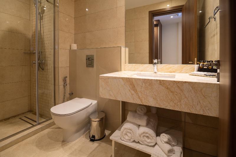 Leonardo Boutique Hotel Larnaca - Oda
