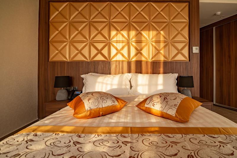 Leonardo Boutique Hotel Larnaca - Oda