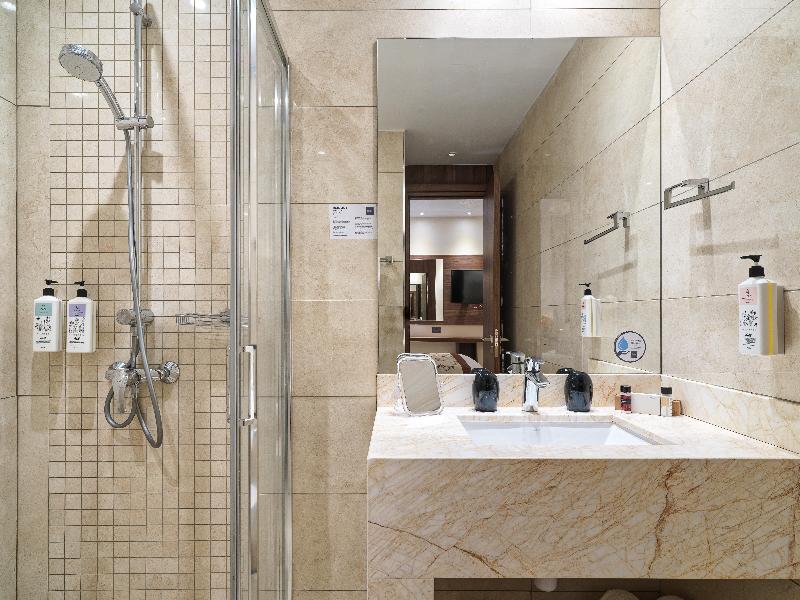 Leonardo Boutique Hotel Larnaca - Oda