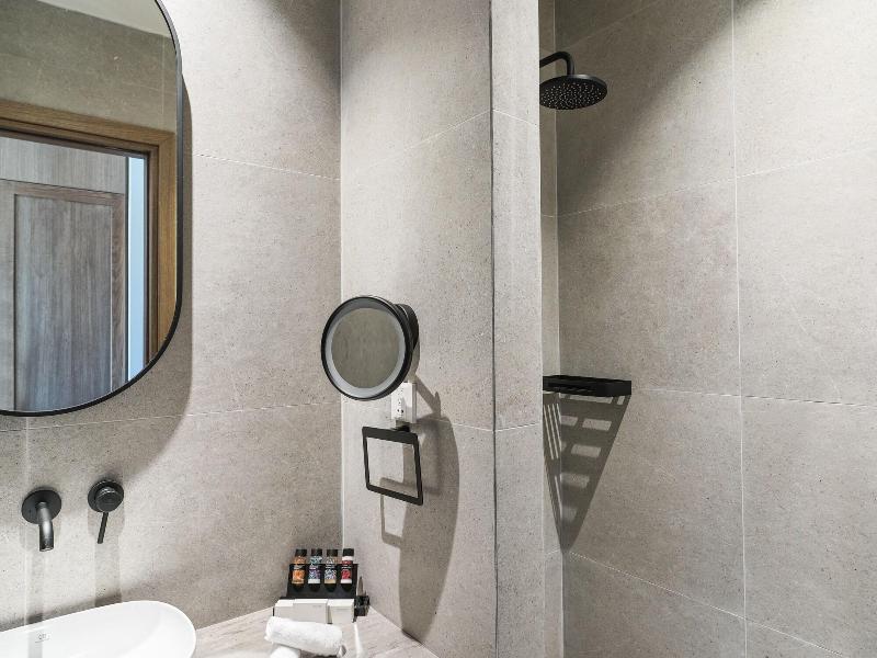 Leonardo Boutique Hotel Larnaca - Oda