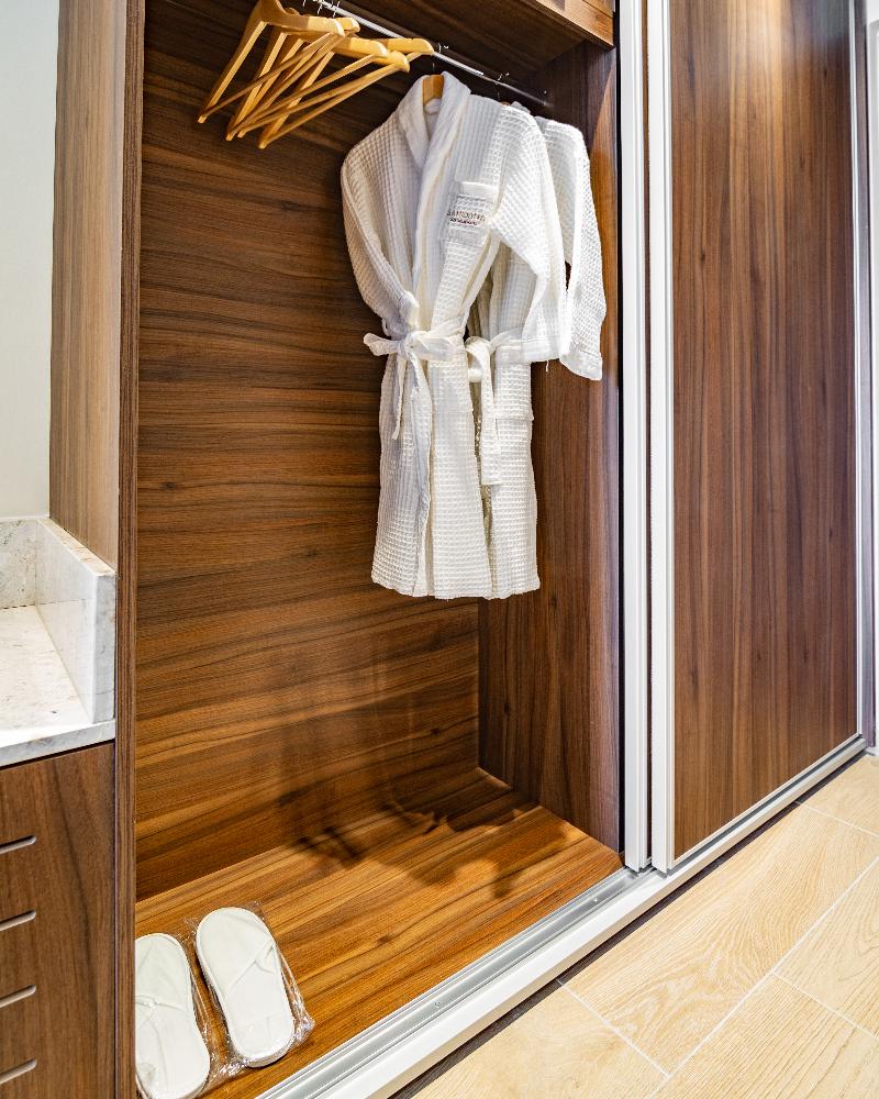Leonardo Boutique Hotel Larnaca - Oda