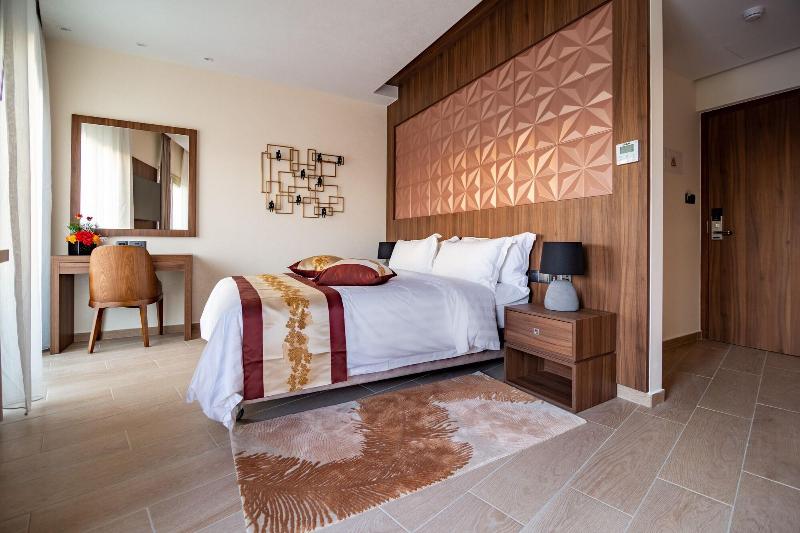 Leonardo Boutique Hotel Larnaca - Oda
