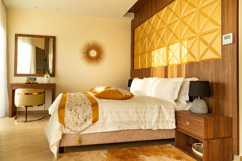 Leonardo Boutique Hotel Larnaca - Oda