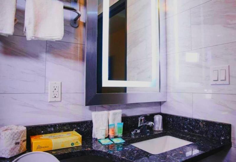 Casa Blanca Hotel Brooklyn - Oda