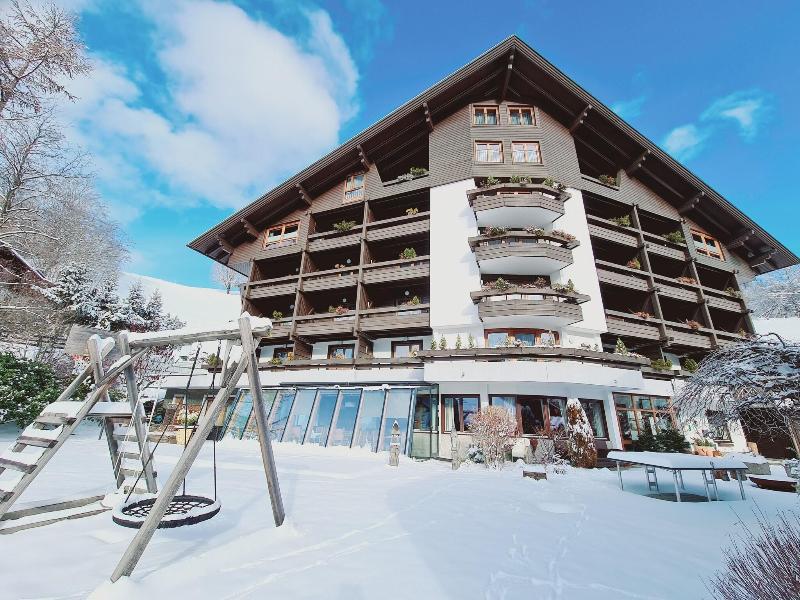 Alpenlandhof - Genel