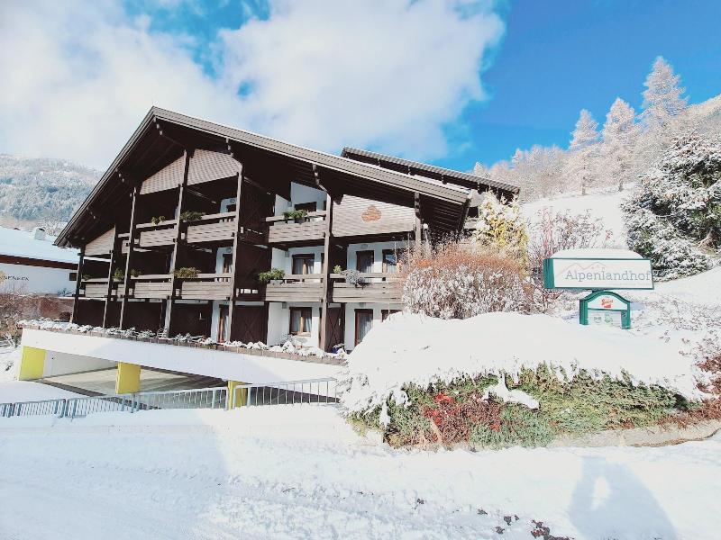 Alpenlandhof - Genel