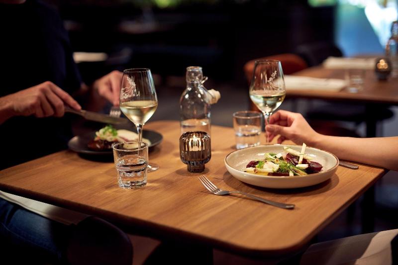 Met Hotel Amsterdam - Restoran