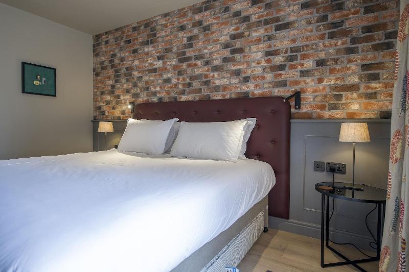 Sandburn Hall Hotel - Oda