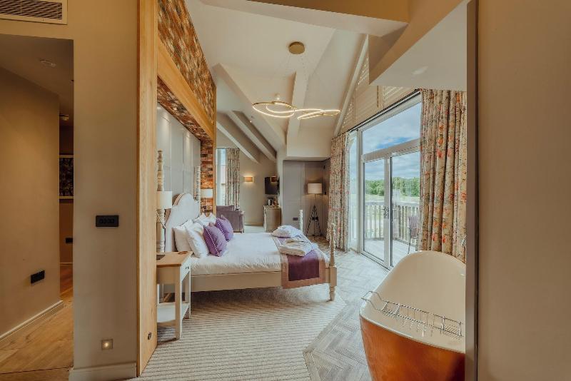 Sandburn Hall Hotel - Oda