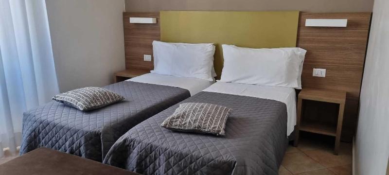 Gu Hotel - Oda