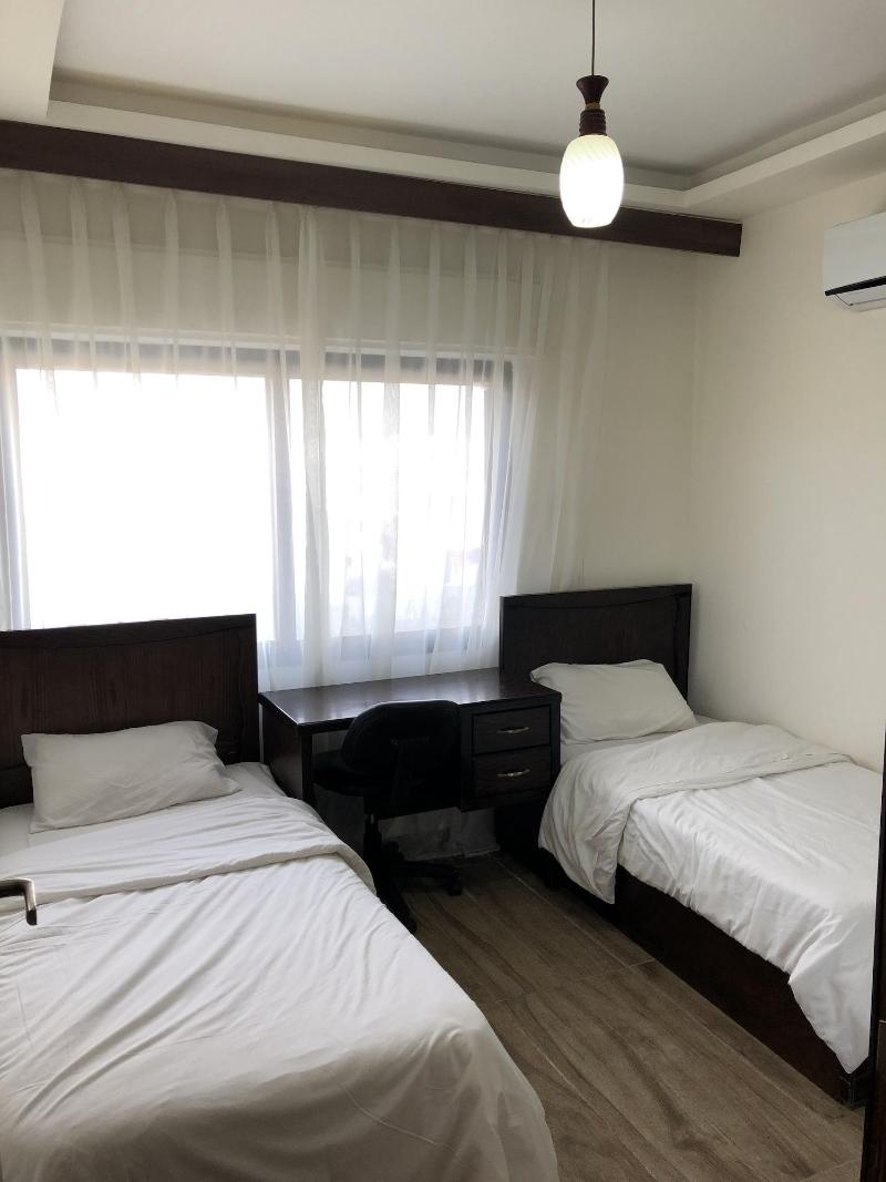 Alqimah Serviced Hotel Apartments - Oda
