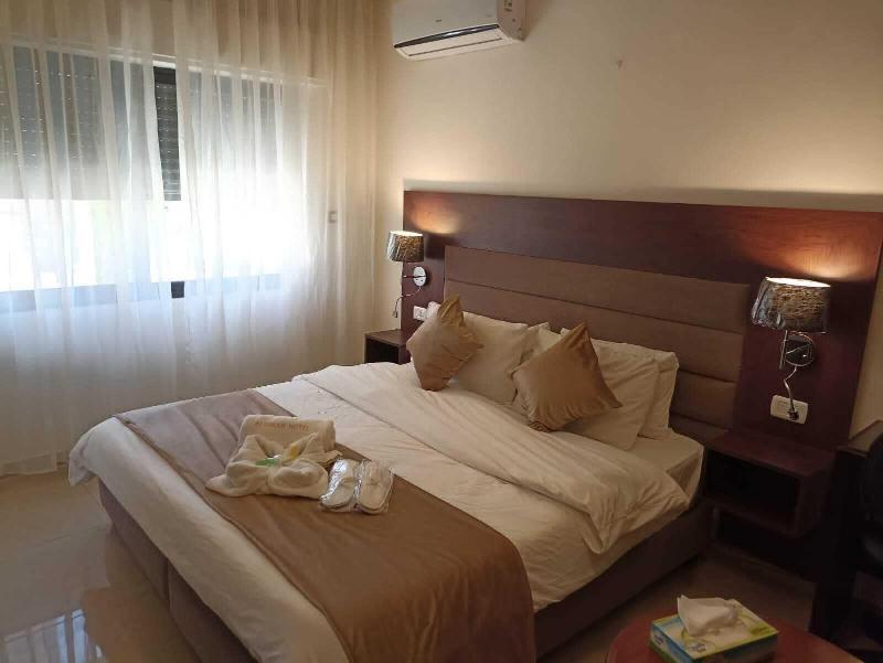 Alqimah Serviced Hotel Apartments - Oda