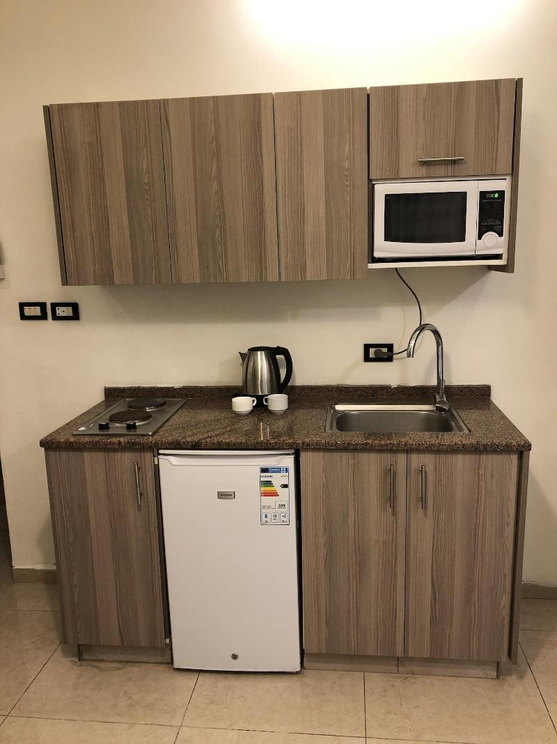 Alqimah Serviced Hotel Apartments - Oda