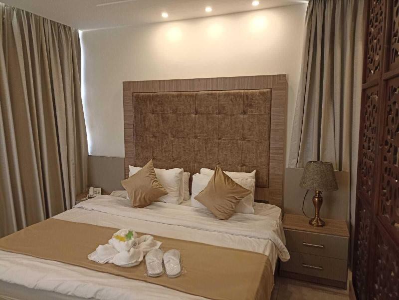 Alqimah Serviced Hotel Apartments - Oda