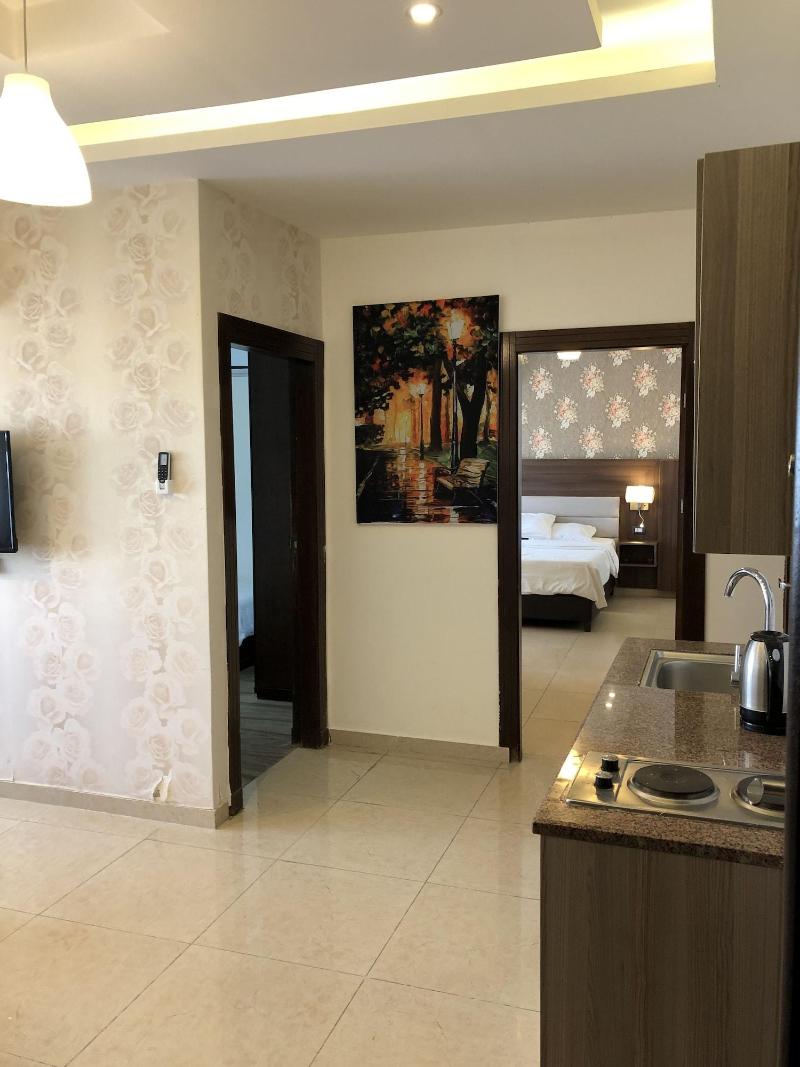 Alqimah Serviced Hotel Apartments - Oda