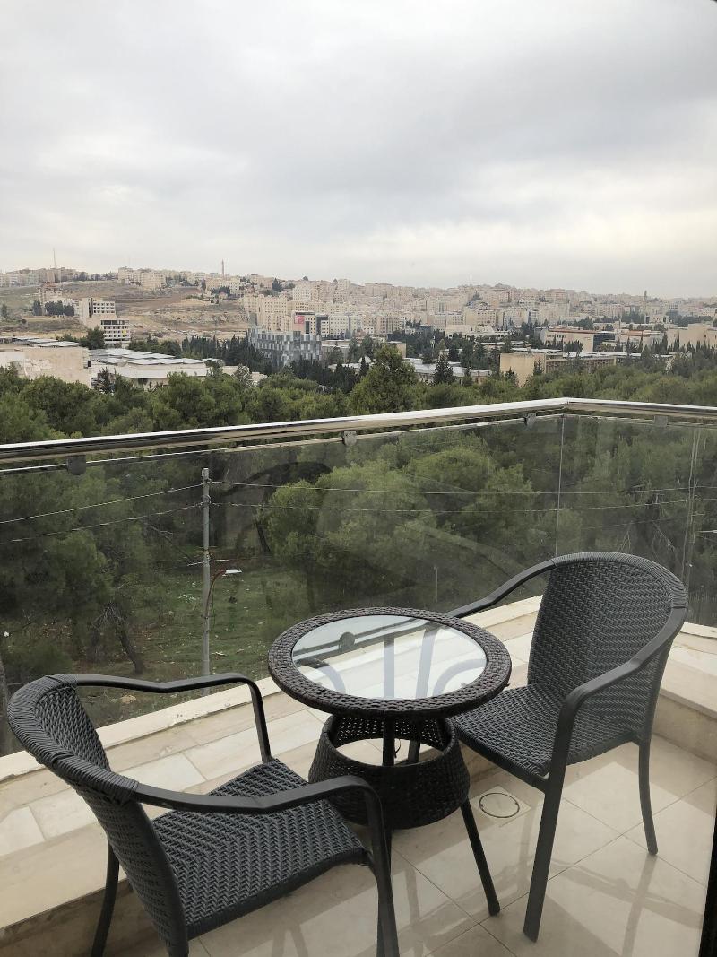 Alqimah Serviced Hotel Apartments - Oda