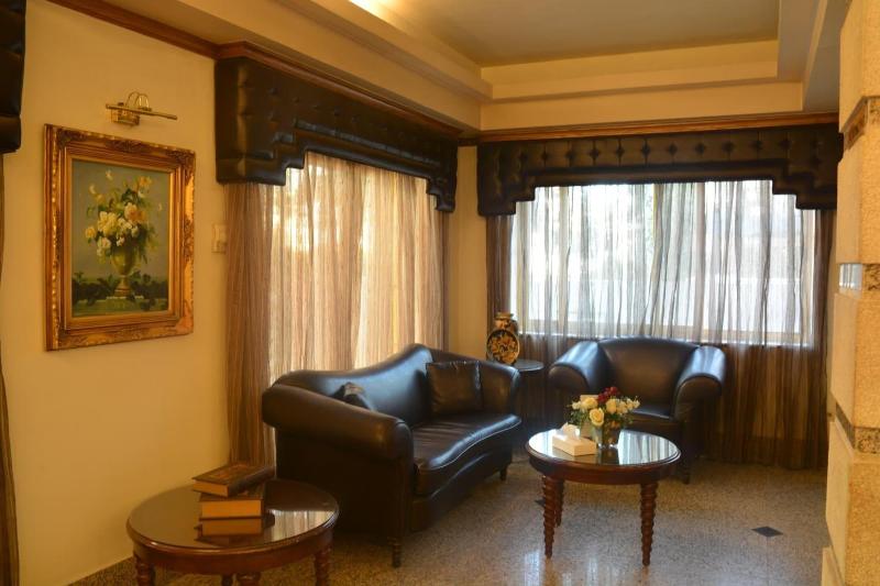 Capri Hotel Suites - Oda