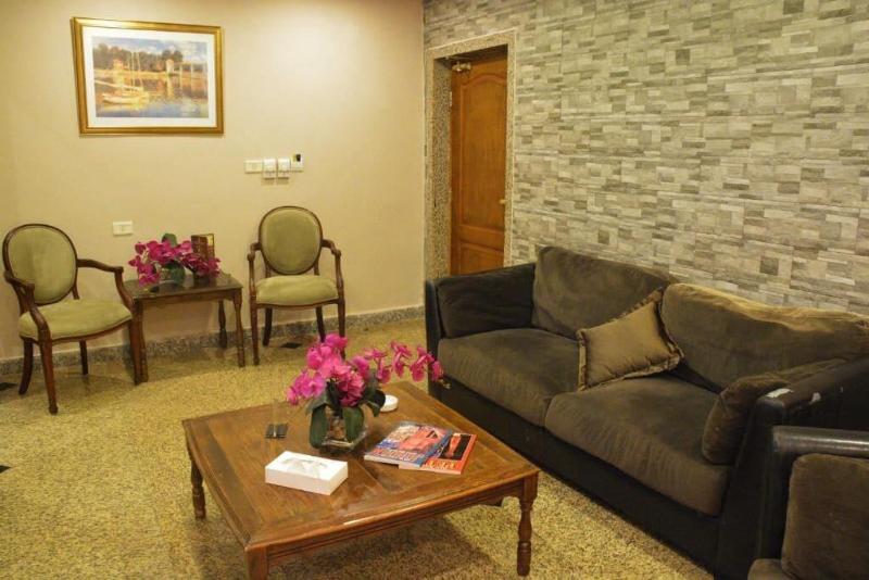 Capri Hotel Suites - Oda