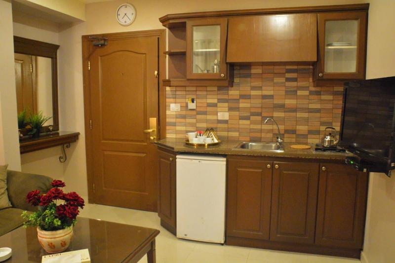 Capri Hotel Suites - Oda