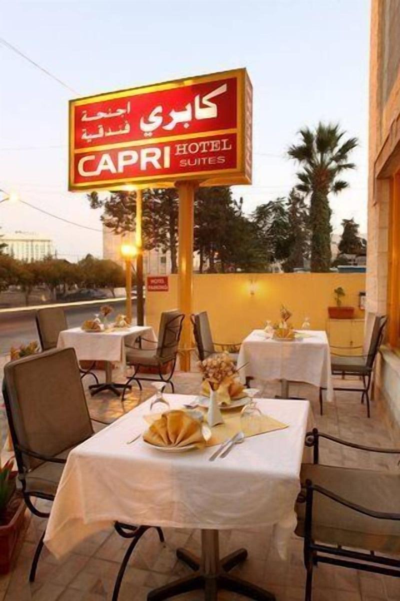 Capri Hotel Suites - Restoran