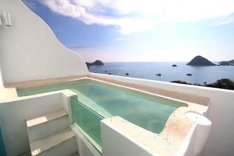 Loccal Collection Hotel - Genel