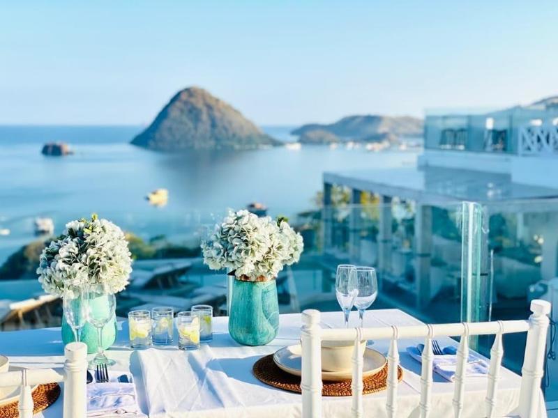 Loccal Collection Hotel - Genel