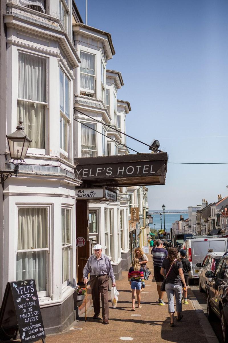 Yelf's Hotel - Genel