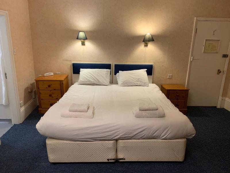 Yelf's Hotel - Oda