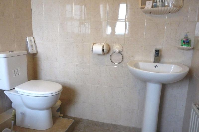 Aaran Guesthouse - Oda