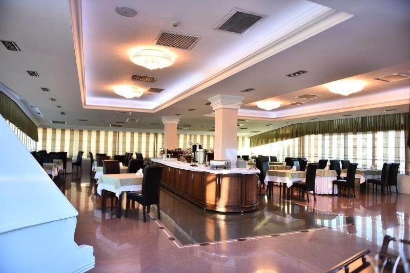 Era Palace Hotel - Restoran