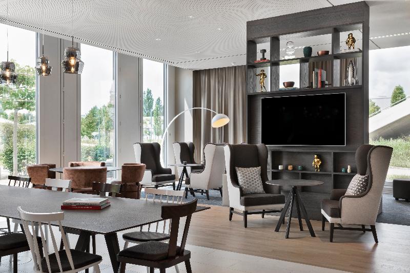 Stellaris Apartment Hotel - Lobi