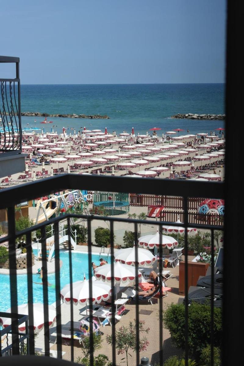 Hotel Excelsior - Oda