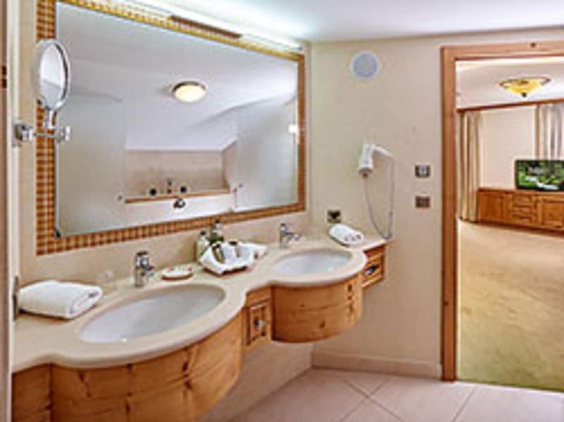 Anthonys Alpin Hotel - Oda