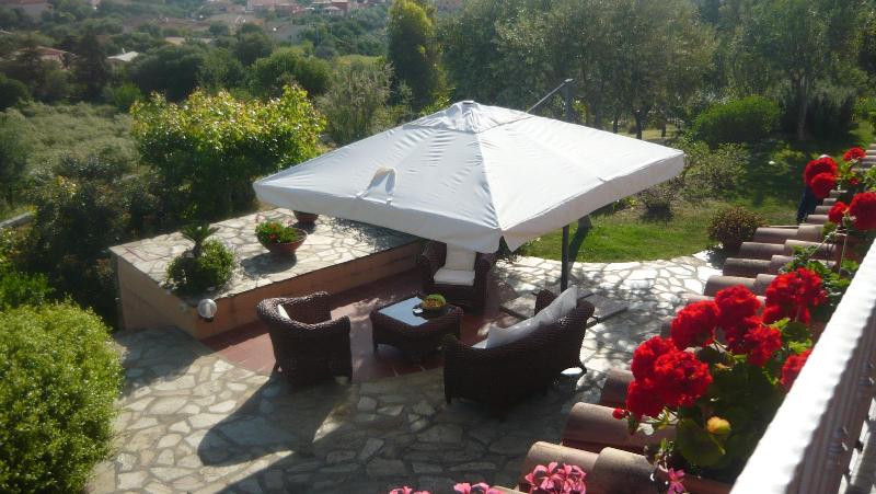 B&b Li Muntigeddi - Teras