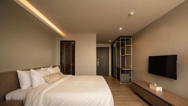 The Rise Suites Hotel Chiang Mai Sha Extra Plus - Oda