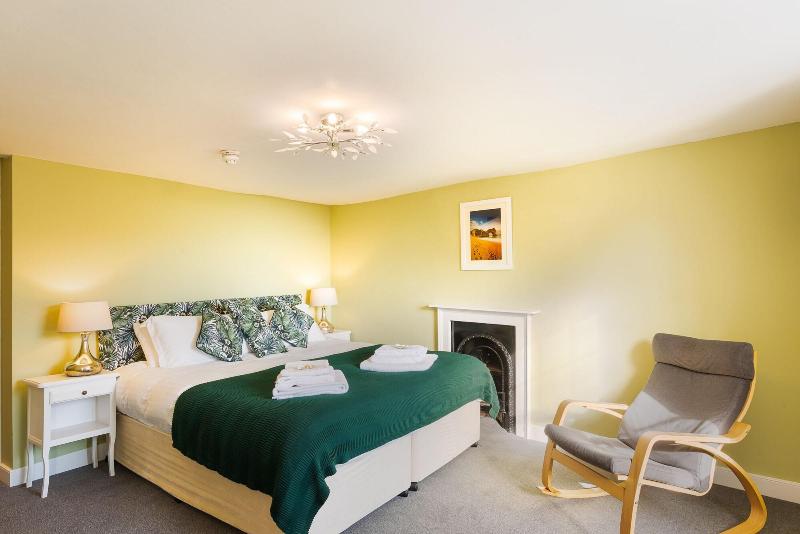 Lyme 1 Hotel - Oda