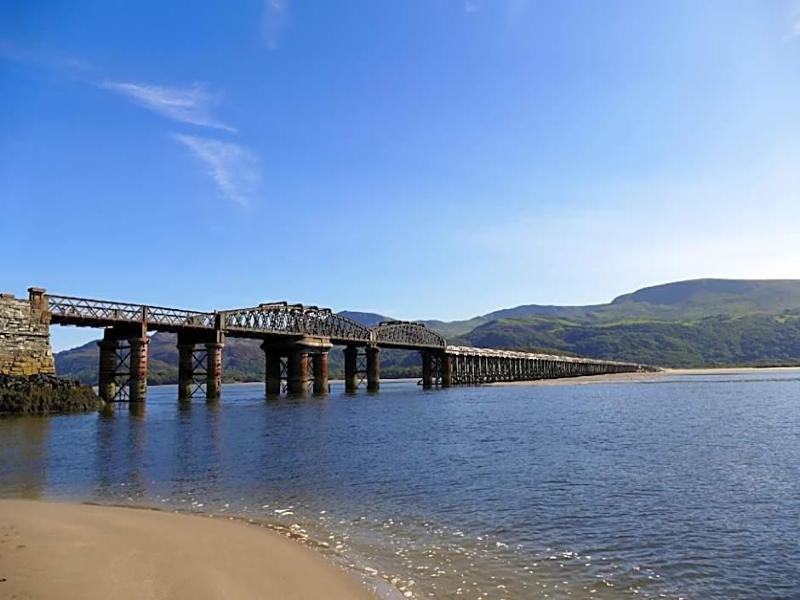 Bae Abermaw Hotel - Oda