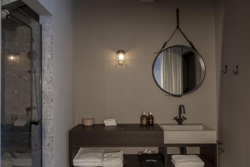 Nomad Lodge & Spa by CERVO - Oda