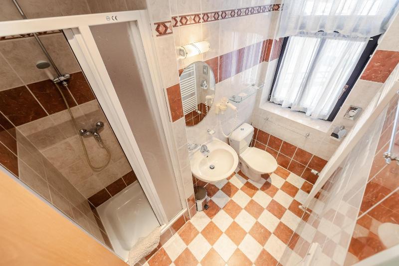Hotel Perla Jizery - Oda