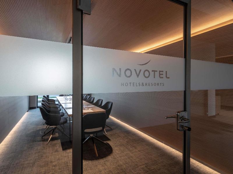 Novotel Düsseldorf Havaalanı - Toplantı