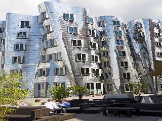 Novotel Düsseldorf Havaalanı fotoÄŸrafÄ±