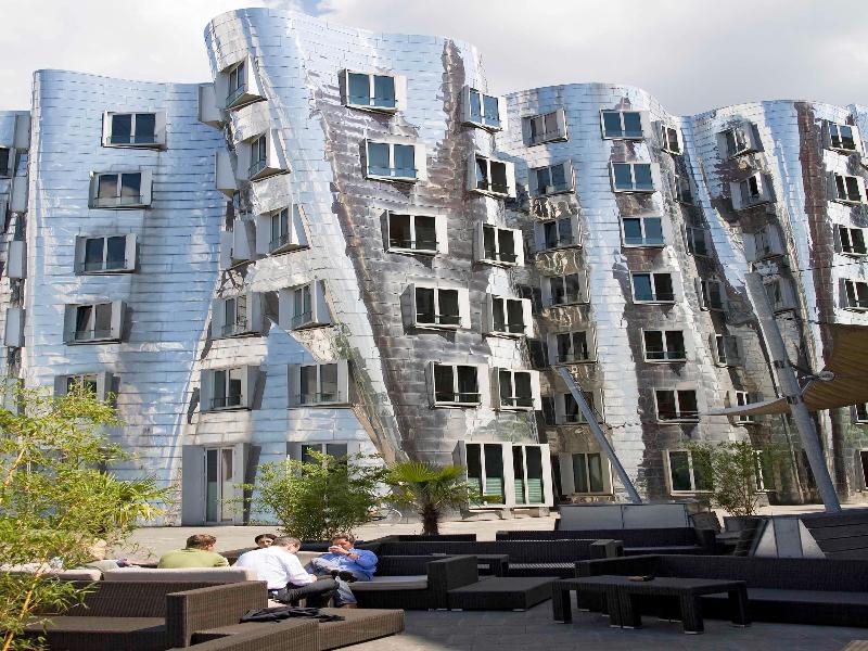 Novotel Düsseldorf Havaalanı - Aktivite