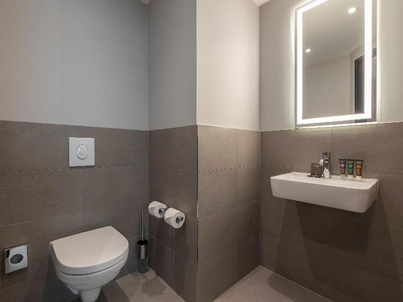 Novotel Düsseldorf Havaalanı - Oda
