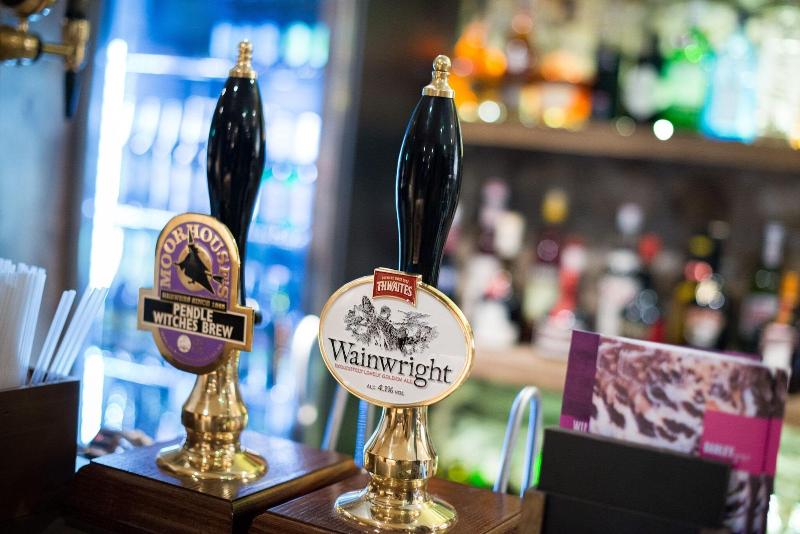 Barley Mow - Bar