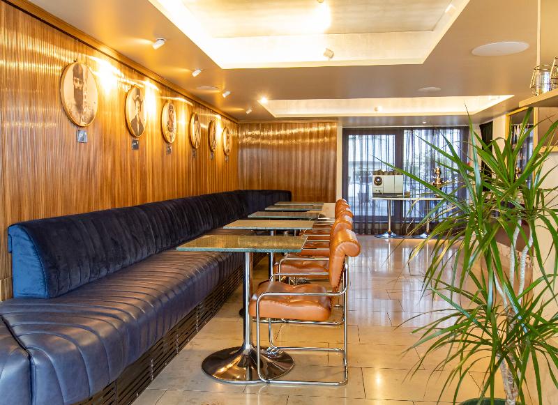 MUZE Hotel Dusseldorf - Handwritten Collection - Bar
