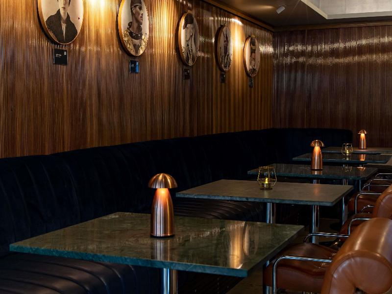 MUZE Hotel Dusseldorf - Handwritten Collection - Bar