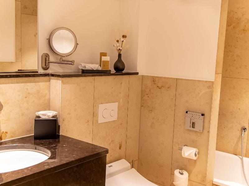 MUZE Hotel Dusseldorf - Handwritten Collection - Oda